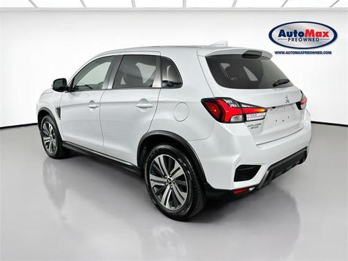 2024 Mitsubishi Outlander Sport SE