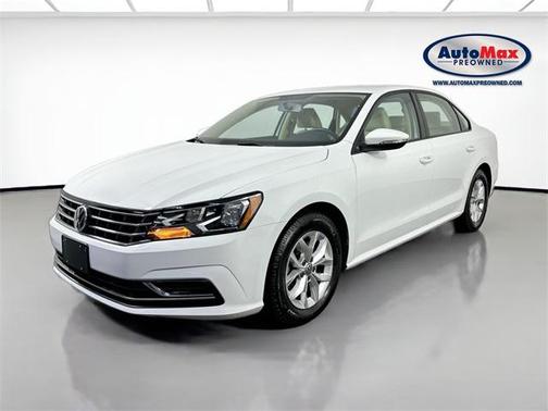 2018 Volkswagen Passat 2.0T S