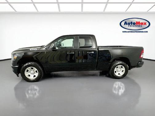 Diamond Black Crystal Pearlcoat 2024 RAM 1500 Tradesman
