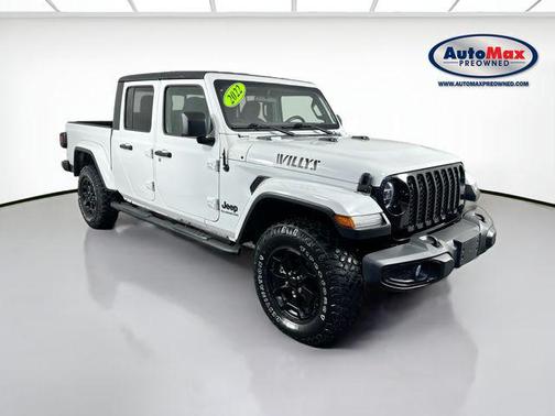 Bright White Clearcoat 2022 Jeep Gladiator Willys 4x4