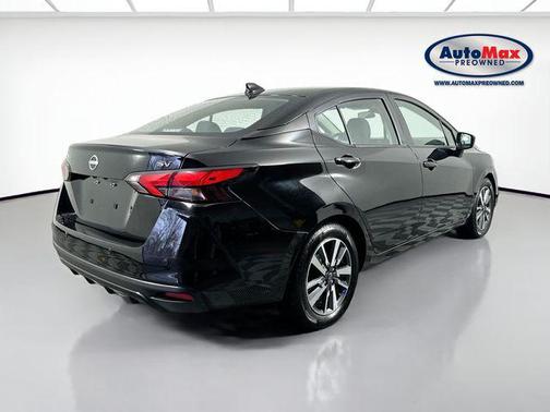 2023 Nissan Versa 1.6 SV