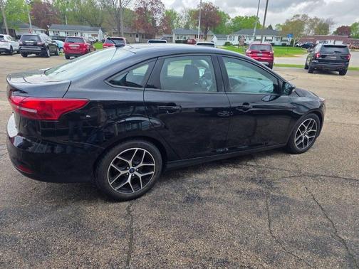 Shadow Black 2018 Ford Focus SEL