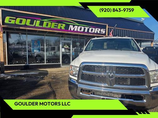 2017 RAM 2500 Tradesman Crew Cab 4x4 6'4' Box