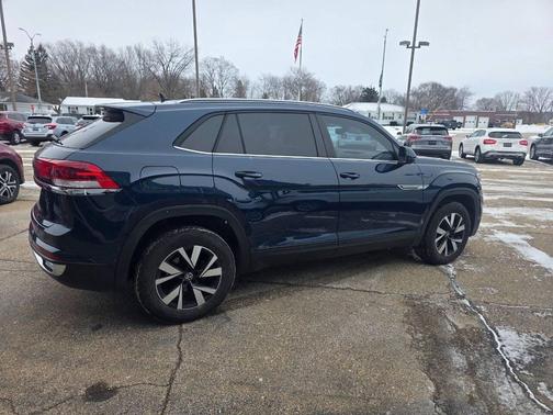 2021 Volkswagen Atlas Cross Sport 2.0T SE