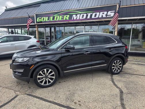 Infinite Black Metallic 2019 Lincoln MKC Reserve
