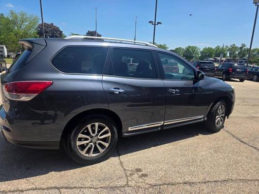 Arctic Blue Metallic 2013 Nissan Pathfinder SL