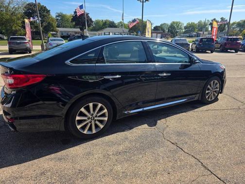 2016 Hyundai SONATA Limited