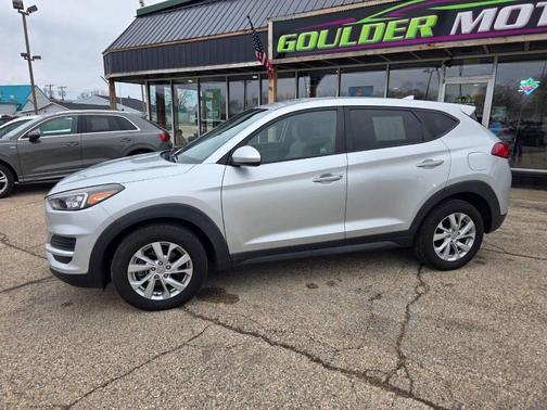 Molten Silver 2019 Hyundai TUCSON SE