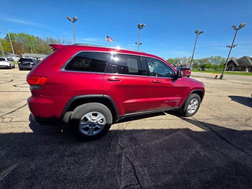 Deep Cherry Red Crystal Pearlcoat 2015 Jeep Grand Cherokee Laredo