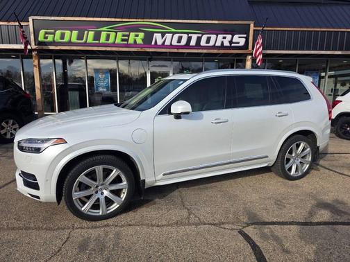 2018 Volvo XC90 Hybrid T8 Inscription