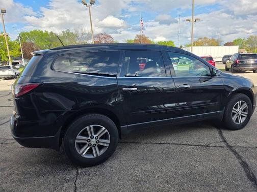 Siren Red Tintcoat 2015 Chevrolet Traverse 1LT