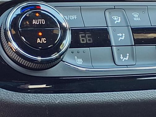 2025 Buick Envista Sport Touring FWD