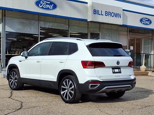 2022 Volkswagen Taos 1.5T SE