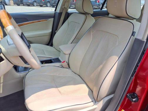 2011 Lincoln MKZ Base