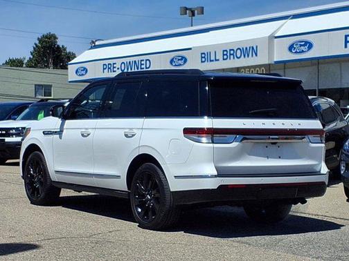 2023 Lincoln Navigator Black Label