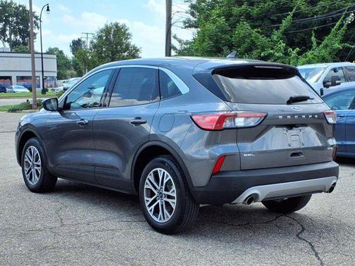 2022 Ford Escape SEL