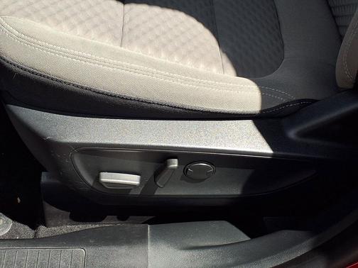 Rapid Red Metallic Tinted Clearcoat 2021 Ford Escape SE