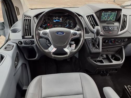 2018 Ford Transit-150 XLT