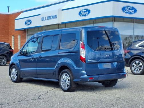 2022 Ford Transit Connect XLT w/Rear Liftgate