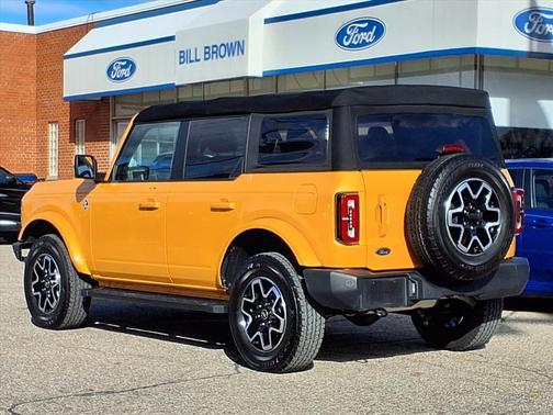 2022 Ford Bronco Outer Banks