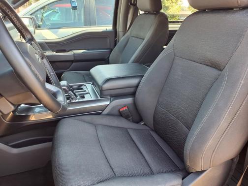 Agate Black Metallic 2023 Ford F-150 XLT