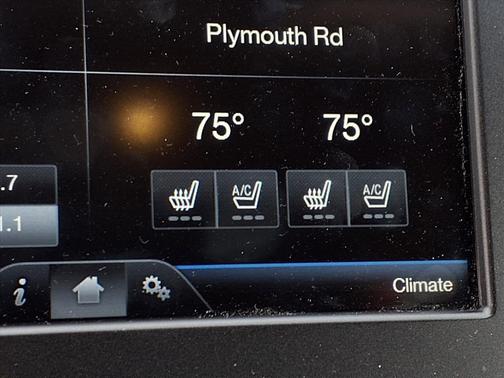 2013 Lincoln MKZ Base