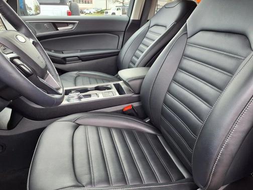 Atlas Blue Metallic 2023 Ford Edge SEL