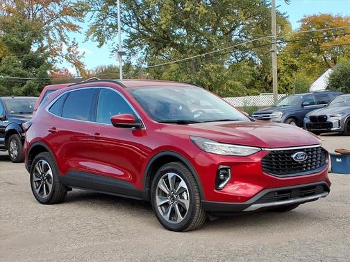 2023 Ford Escape Platinum