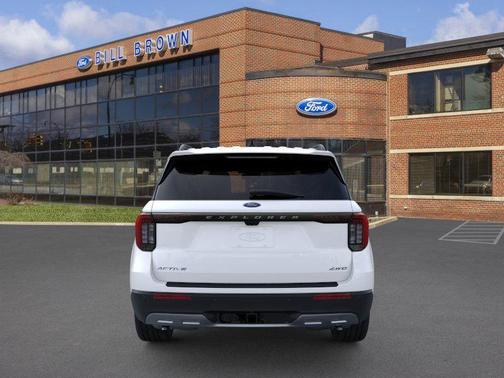2025 Ford Explorer Active