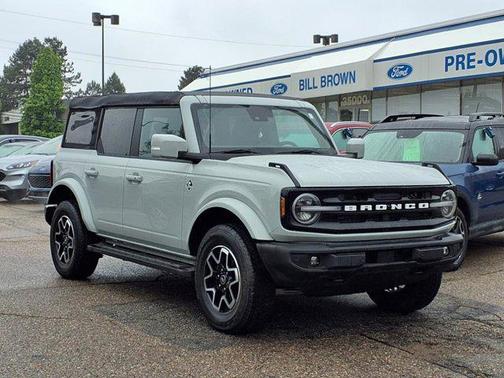 2023 Ford Bronco Outer Banks