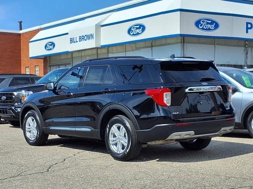 Agate Black Metallic 2023 Ford Explorer XLT
