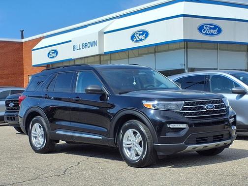 Agate Black Metallic 2023 Ford Explorer XLT