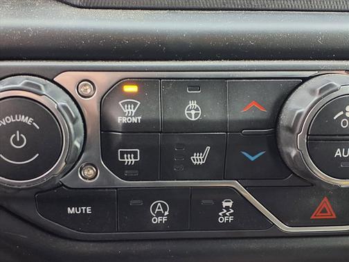 2023 Jeep Wrangler 4-Door Freedom 4x4