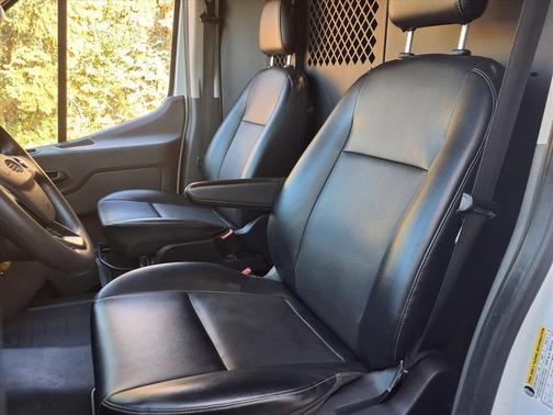 2021 Ford Transit-250 Base
