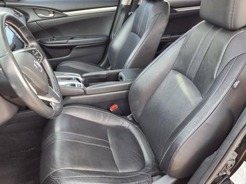 2016 Honda Civic Touring