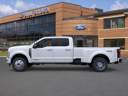 2025 Ford F-450 Platinum