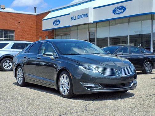2016 Lincoln MKZ Base