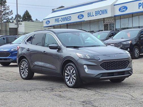 2022 Ford Escape Titanium