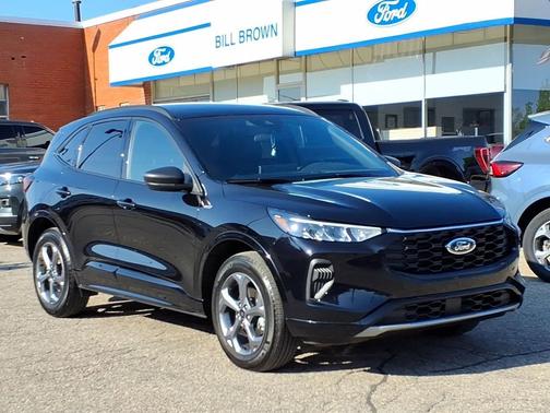 Agate Black Metallic 2024 Ford Escape ST-Line