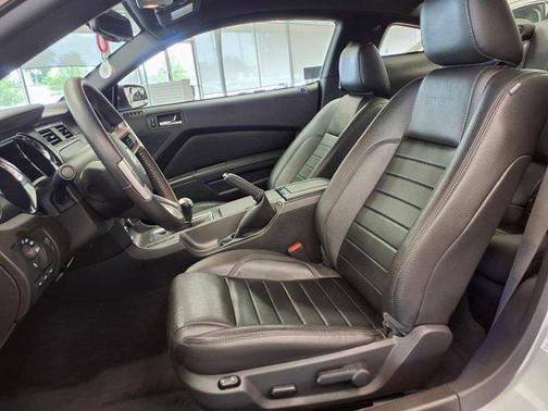 2012 Ford Mustang GT Premium