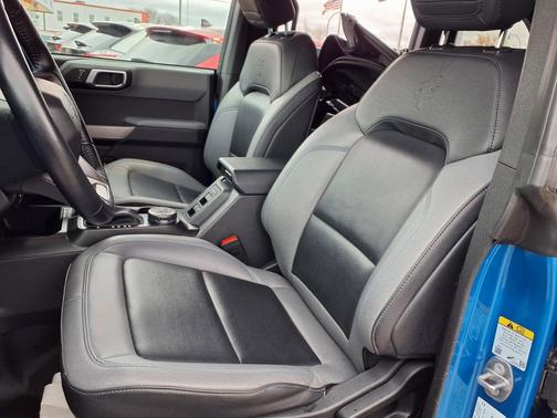 2023 Ford Bronco Black Diamond