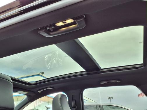 Agate Black Metallic 2024 Ford Edge ST Line