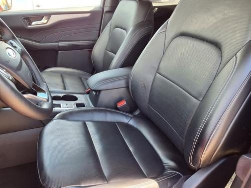 Red 2023 Ford Escape Platinum