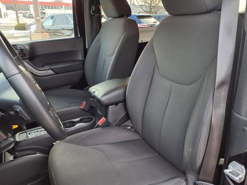 2016 Jeep Wrangler Willys Wheeler