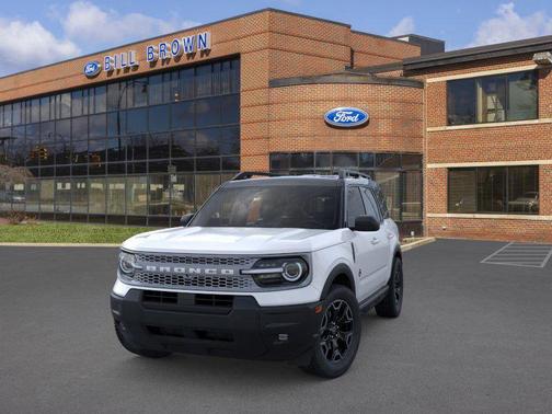 Oxford White 2025 Ford Bronco Sport Outer Banks