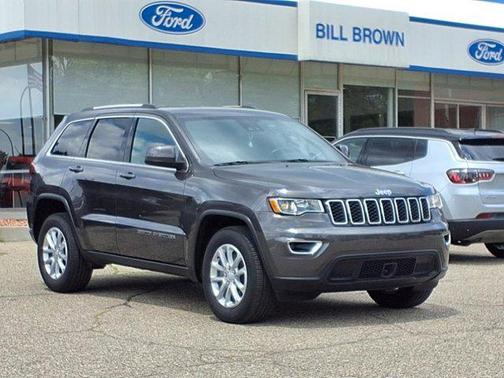 2021 Jeep Grand Cherokee Laredo