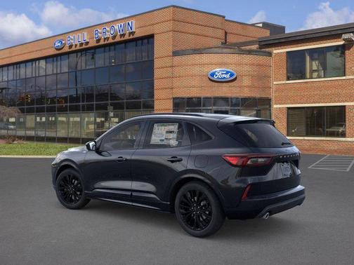 2026 Ford Escape ST-Line Elite