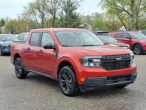 Hot Pepper Red Metallic Tinted Clearcoat 2024 Ford Maverick XLT