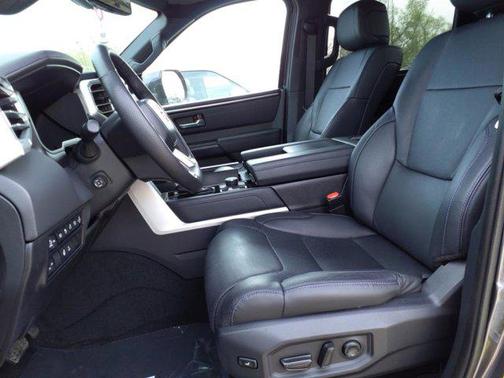 2024 Toyota Tundra Hybrid Platinum