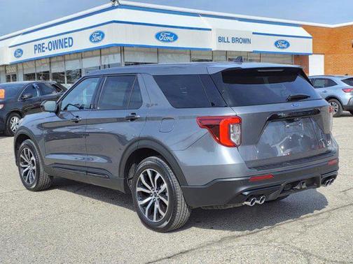 2022 Ford Explorer ST